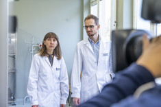 Od lewej: dr inż. Izabela Poplewska, dr inż. Mateusz Przywara,