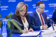 Od lewej: M. Jarosińska-Jedynak, W. Ortyl,